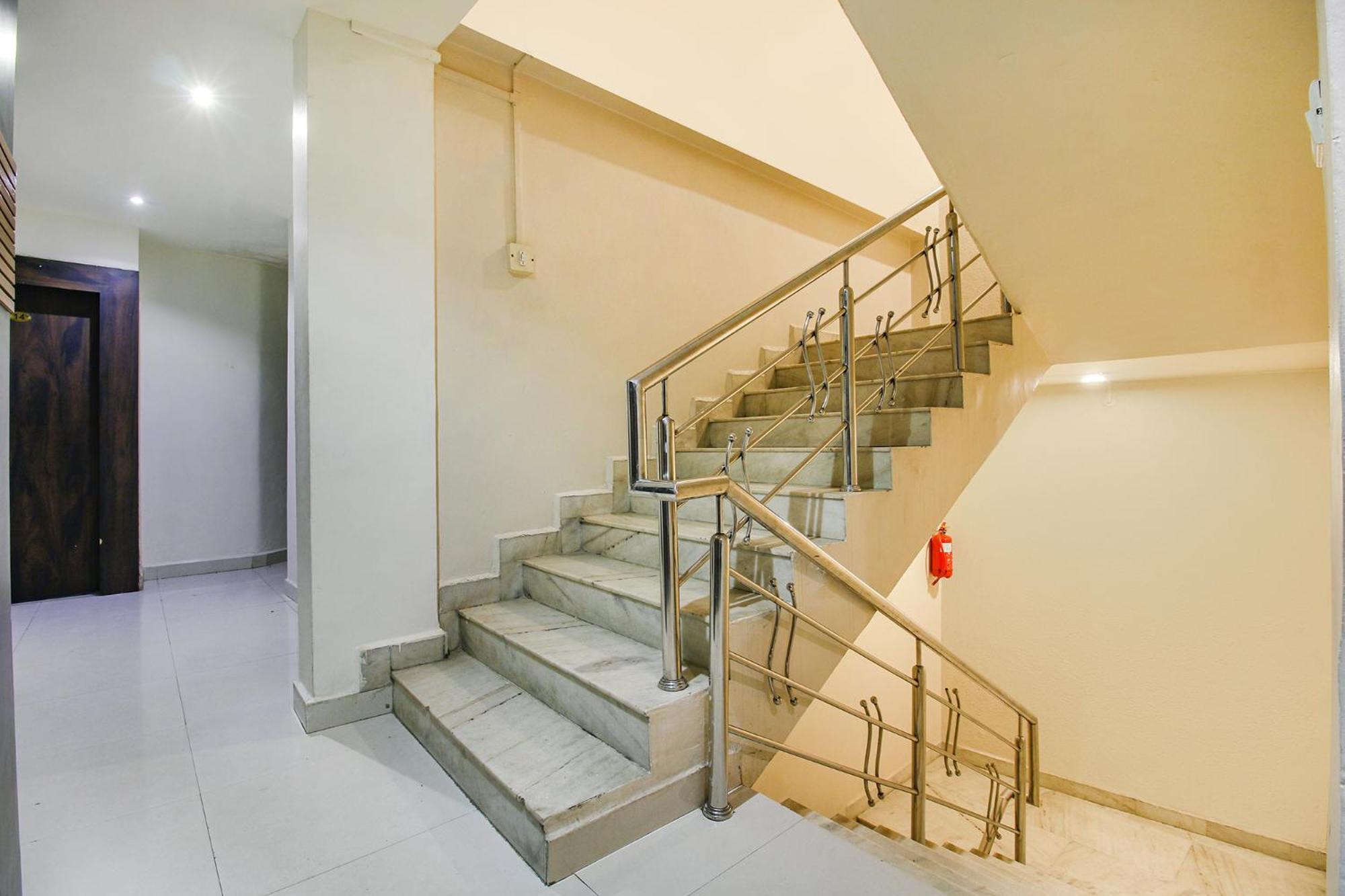 Fabhotel Royal Palace II 보팔 외부 사진